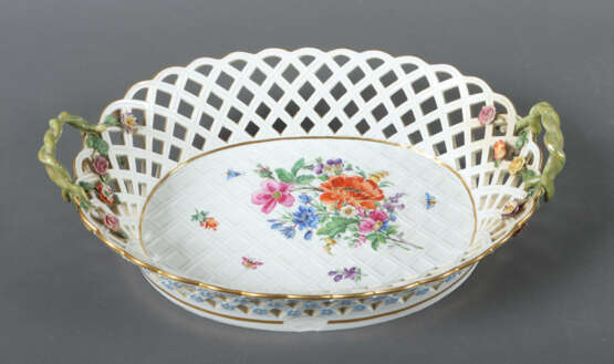 Ovale Korbschale mit Blütenapplikationen Meissen, … - photo 1