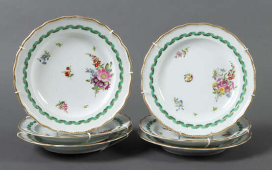 6 (Wand-)Teller mit variierenden Blumen Meissen, 1… - фото 1