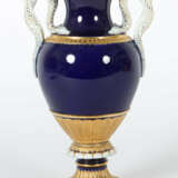 Doppelschlangenhenkelvase Meissen, 1850-1924, Porz… - photo 1