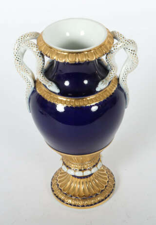 Doppelschlangenhenkelvase Meissen, 1850-1924, Porz… - photo 2