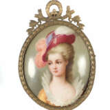 Portraitminiatur Wohl um 1900, Porzellan, glasiert… - photo 1