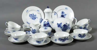 Kaffee-/Teeserviceteile ''Blaue Blume'' für 8 Pers…
