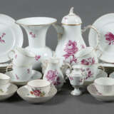 Kaffeeservice mit Blumen für mind. 11 Personen & W… - photo 1