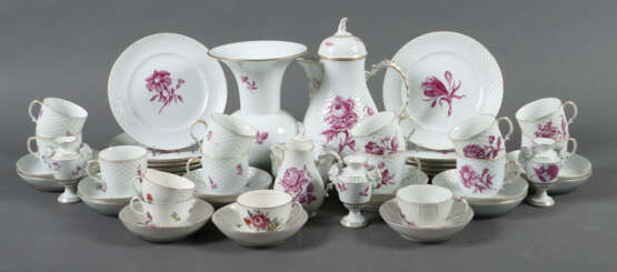 Kaffeeservice mit Blumen für mind. 11 Personen & W… - photo 1