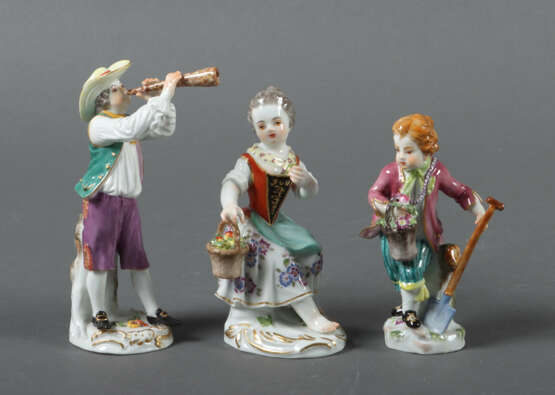 3 variierende Meissen-Figuren Nach 1934, Porzellan… - Foto 1