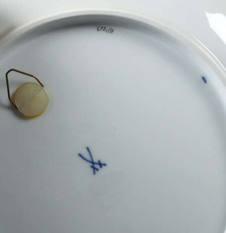 Paar Meissen-Wandteller mit Indischmalerei 1972-80… - photo 2