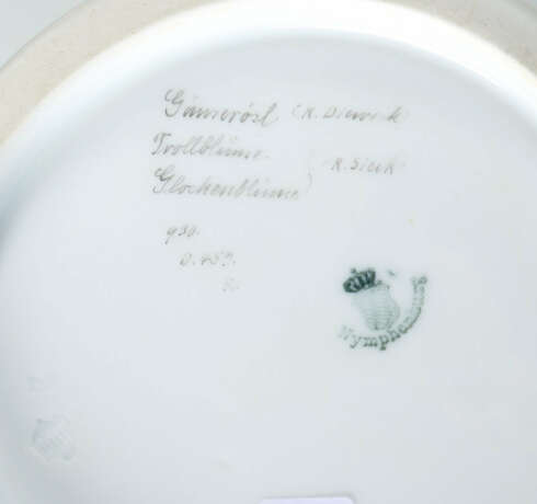 Nymphenburg-Serviceteile mit Blumenmalerei 1912-75… - Foto 3