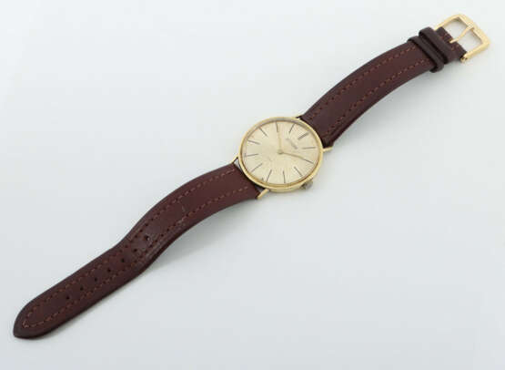 Herrenarmbanduhr 20. Jhr, Marke Futura, Gehäuse Ge… - photo 2