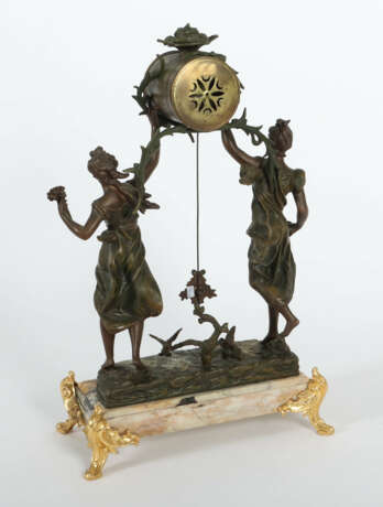 Kaminuhr mit Figurenstand ''Triumph des Frühlings'… - photo 2