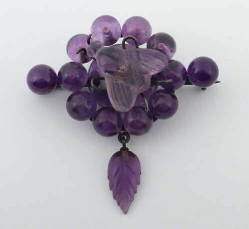 Brosche mit Amethyst & Insekt Idar-Oberstein, um 1… - фото 1