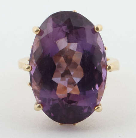 Cocktailring mit Amethyst 1960er Jahre, mit eingef… - photo 1