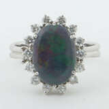 Ring mit Opaltriplette & Diamantenentourage 1960er… - Foto 1