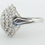 Ring mit Diamanten 1970er Jahre, Weißgold 585, ca.… - photo 2