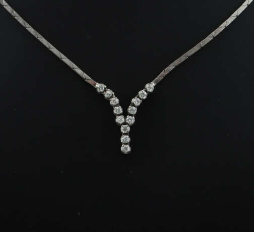 Collier mit Diamanten 1970er Jahre, besetzt mit 13… - photo 1