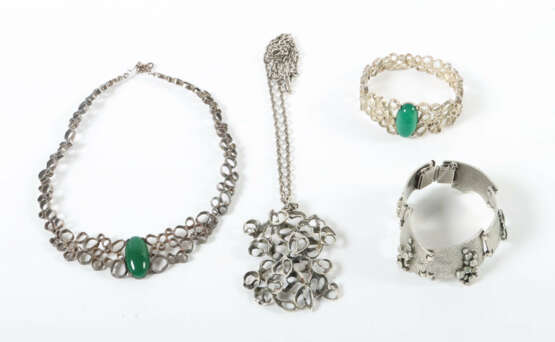 Konvolut Silberschmuck modern, best. aus 2 Ketten … - photo 1