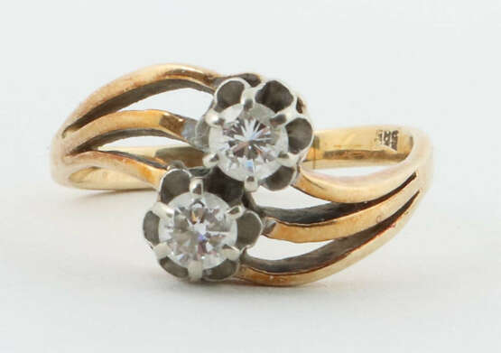 Ring mit Diamanten 20. Jh., Gelbgold/Weißgold 585,… - photo 1