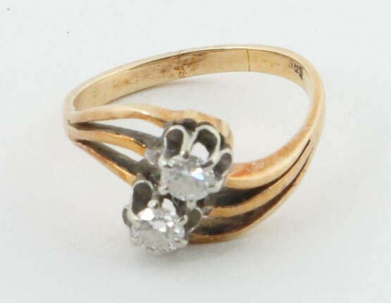 Ring mit Diamanten 20. Jh., Gelbgold/Weißgold 585,… - photo 2
