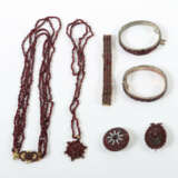 Konvolut Granatschmuck Um 1900/20. Jhr., best. aus… - photo 1