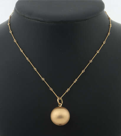 Kette mit Kugelanhänger modern, Gelbgold 585, ca. … - photo 1
