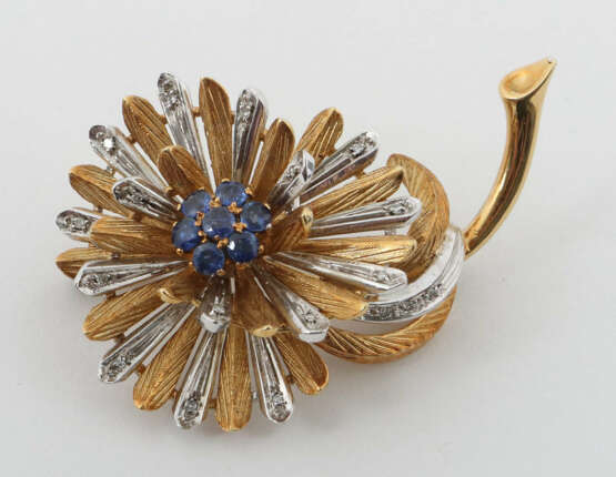 Blütenbrosche modern, Gelbgold/Weißgold 750, mit 7… - photo 1