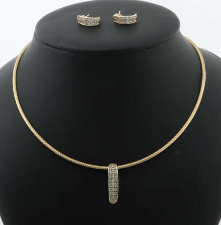 Schmuckset modern, best. aus Kette mit Anhänger un… - Foto 1