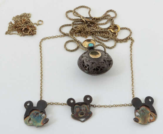 Konvolut Schmuck modern, Konvolut best. aus 3 Kett… - photo 1