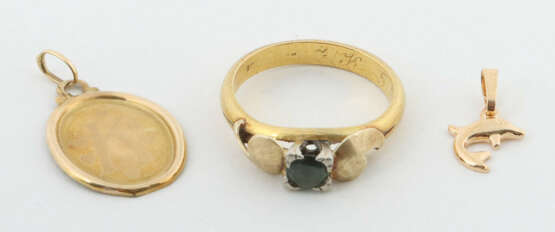 Ring und 2 Anhänger modern, Ring mit grünem Stein,… - фото 1