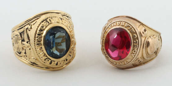 2 College-Ringe modern, 1 Ring Gelbgold 416, ca. 1… - photo 1