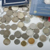 Sammlung DM- und Euro-Münzen kl. Schachtel mit DM-… - photo 2