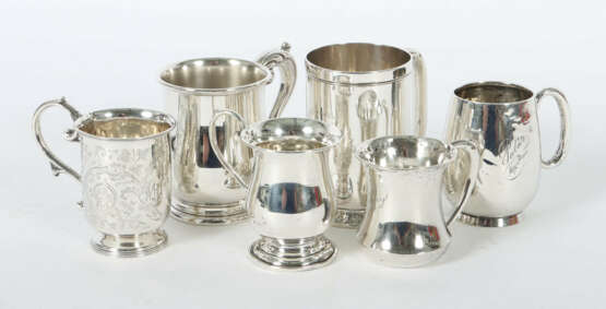 Sammlung von 6 Henkelbechern Birmingham, 1864-1945… - photo 1