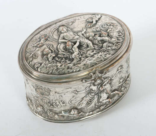 Deckeldose dat. 1873, versilbert, von ovaler Grund… - photo 2