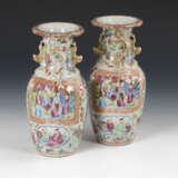 Paar Vasen mit Bildkartuschen. - фото 3