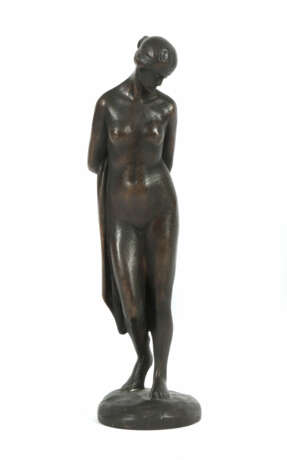 Bildhauer des 19./20. Jh. ''Die Badende'', Bronze,… - photo 1