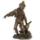 Bildhauer des 20. Jh. ''Gänsehirt'', Bronze patini… - photo 1