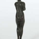 Bildhauer des 20. Jh. ''Damenakt'', Zinkguss patin… - photo 2