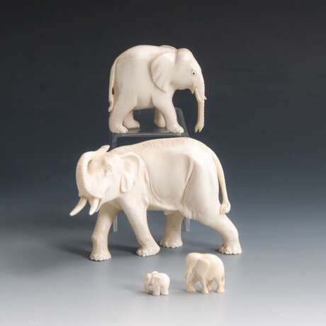 4 Elefanten - Elfenbein - Foto 1
