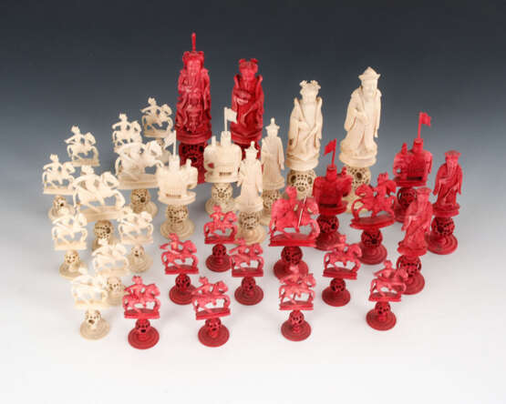 Schachspielfiguren - Elfenbein. - photo 1