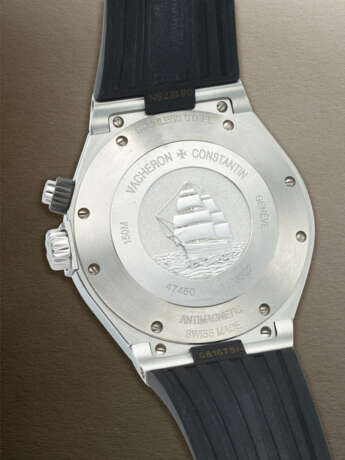 VACHERON CONSTANTIN, STAINLESS STEEL AND TITANIUM 'OVERSEAS DUAL TIME' WITH POWER RESERVE AND DATE, REF. 47450/000W-9511 - photo 3 VACHERON CONSTANTIN, STAINLESS STEEL AND TITANIUM 'OVERSEAS DUAL TIME' WITH POWER RESERVE AND DATE, REF. 47450/000W-9511 - photo 3