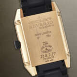 JAEGER-LECOULTRE, LIMITED EDITION PINK GOLD REVERSIBLE DUAL TIME 'REVERSO SQUADRA HOMETIME' WITH DATE AND DAY/NIGHT INDICATION, REF. Q7002671 / 230.2.77 - Foto 5