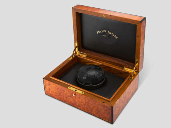 FRANCK MULLER, LARGE WHITE GOLD TOURBILLON 'LONG ISLAND', REF. 1200T - фото 4