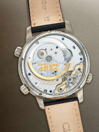 GLASHÜTTE, WHITE GOLD THIRTY SIX TIMEZONE 'SENITOR COSMOPOLITE' WITH OUTSIZED DATE AND DAY-NIGHT INDICATION, REF. 1-89-02-01-04-30 - photo 3