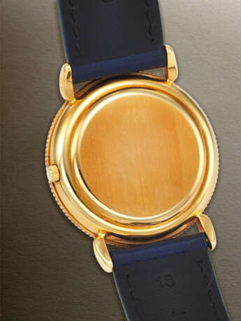 ANDERSEN GENÈVE, YELLOW GOLD WORLD TIME 'COMMUNICATION 24' WITH BLUE ENAMEL DIAL - photo 3