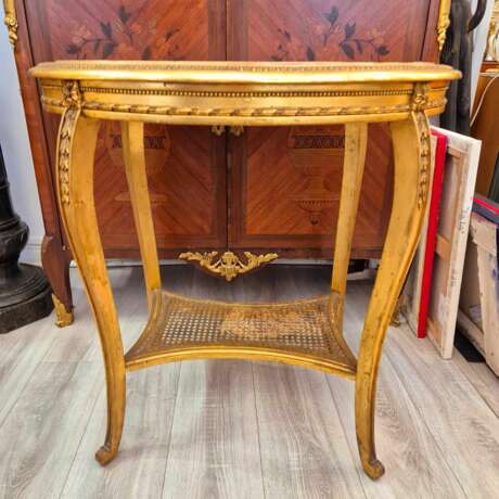 Oval table in gilded and carved wood 19th century Wood Napoleon III 19th century - photo 2