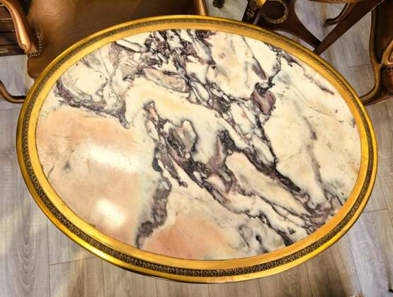 Oval table in gilded and carved wood 19th century Wood Napoleon III 19th century - photo 5