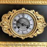 Empire Clock in representing a Horse and a Dog in Gilt Bronze 19th Century Bronze Empire 19th century - photo 14