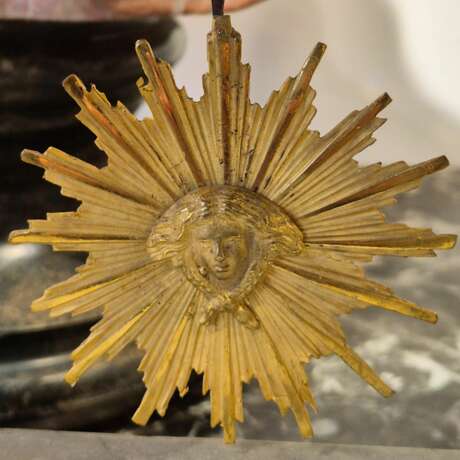 Empire period portico clock in white marble and gilt bronze 19th century Bronze Empire 19th century - Foto 3