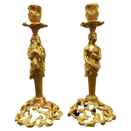 19th Century Pair of Candlesticks in Gilt Bronze Bronze Napoleon III 19th century - photo 1