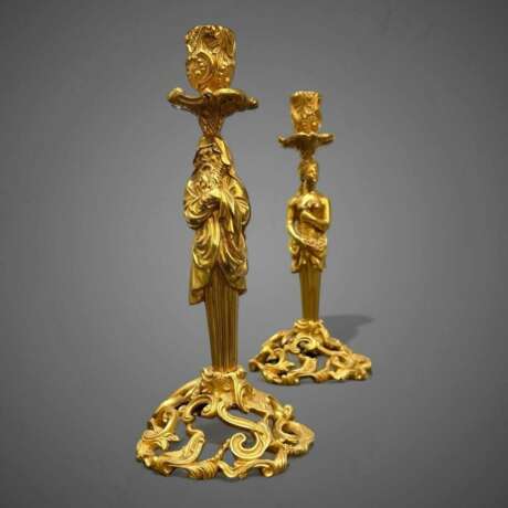 19th Century Pair of Candlesticks in Gilt Bronze Bronze Napoleon III 19th century - photo 3