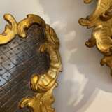 18th Century Pair of Louis XV Rococo Style Italian Sconces in Gilded Wood Lacquered wood 18th century - photo 2
