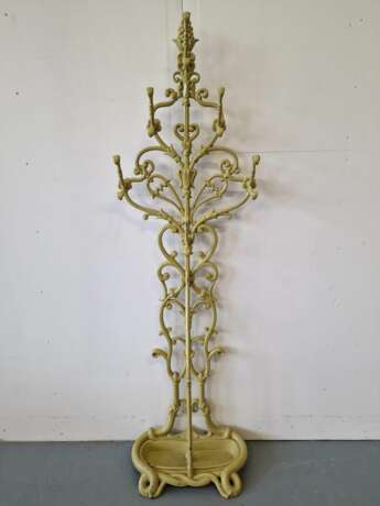 Antique cast iron coat rack. Cast iron Eclecticism Early 20th century - photo 3